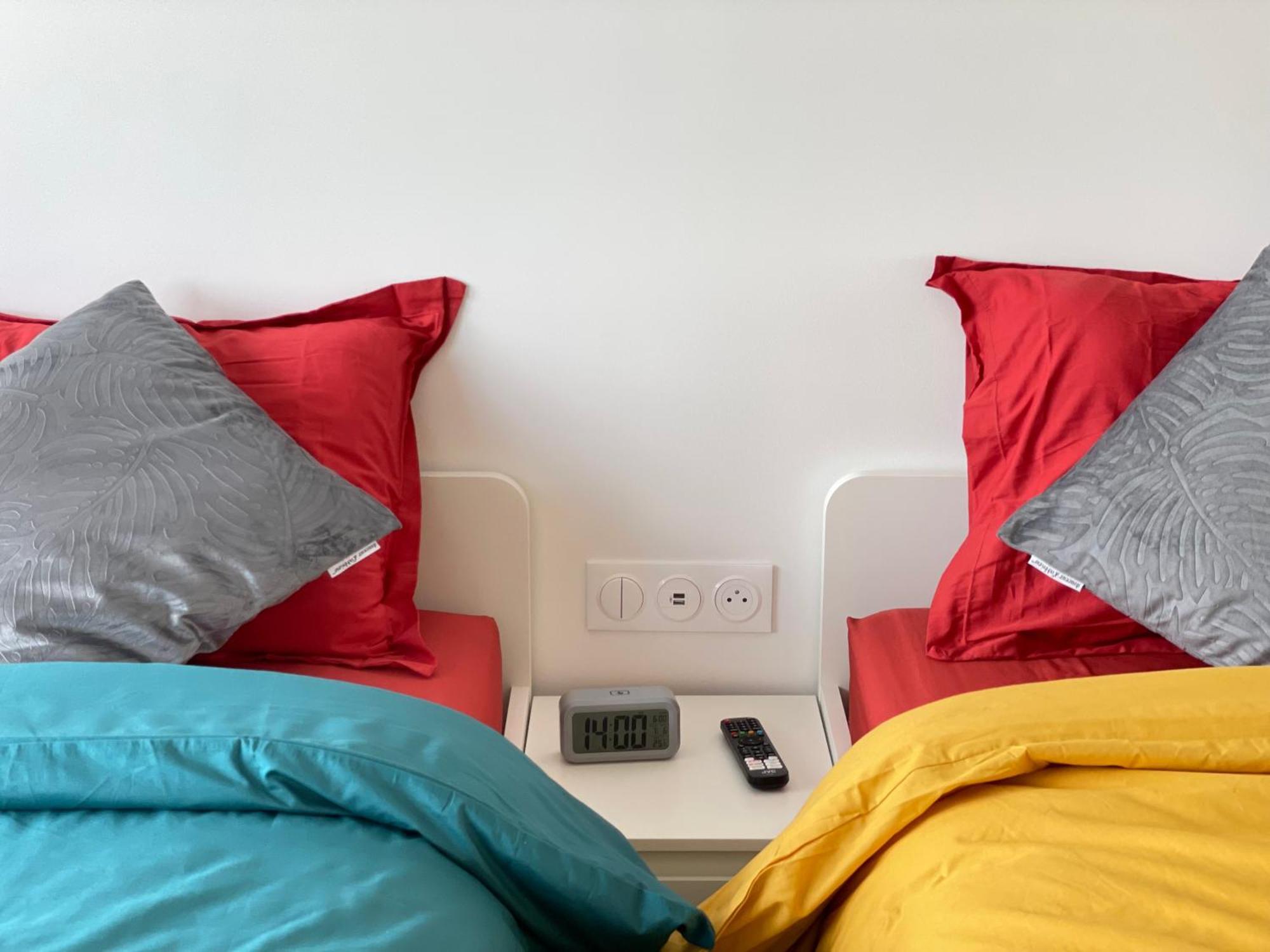 Paris Pantin Magnifique Appartement 4 Pieces De 108M2 Avec 2 Parking Interieur - Tres Cosy Pour 1 A 12 Personnes - Entierement Refait A Neuf Entire Apartment Luxurious And Warm - Pantin Paris 19 Eme Free Wifi Gratuit Екстер'єр фото